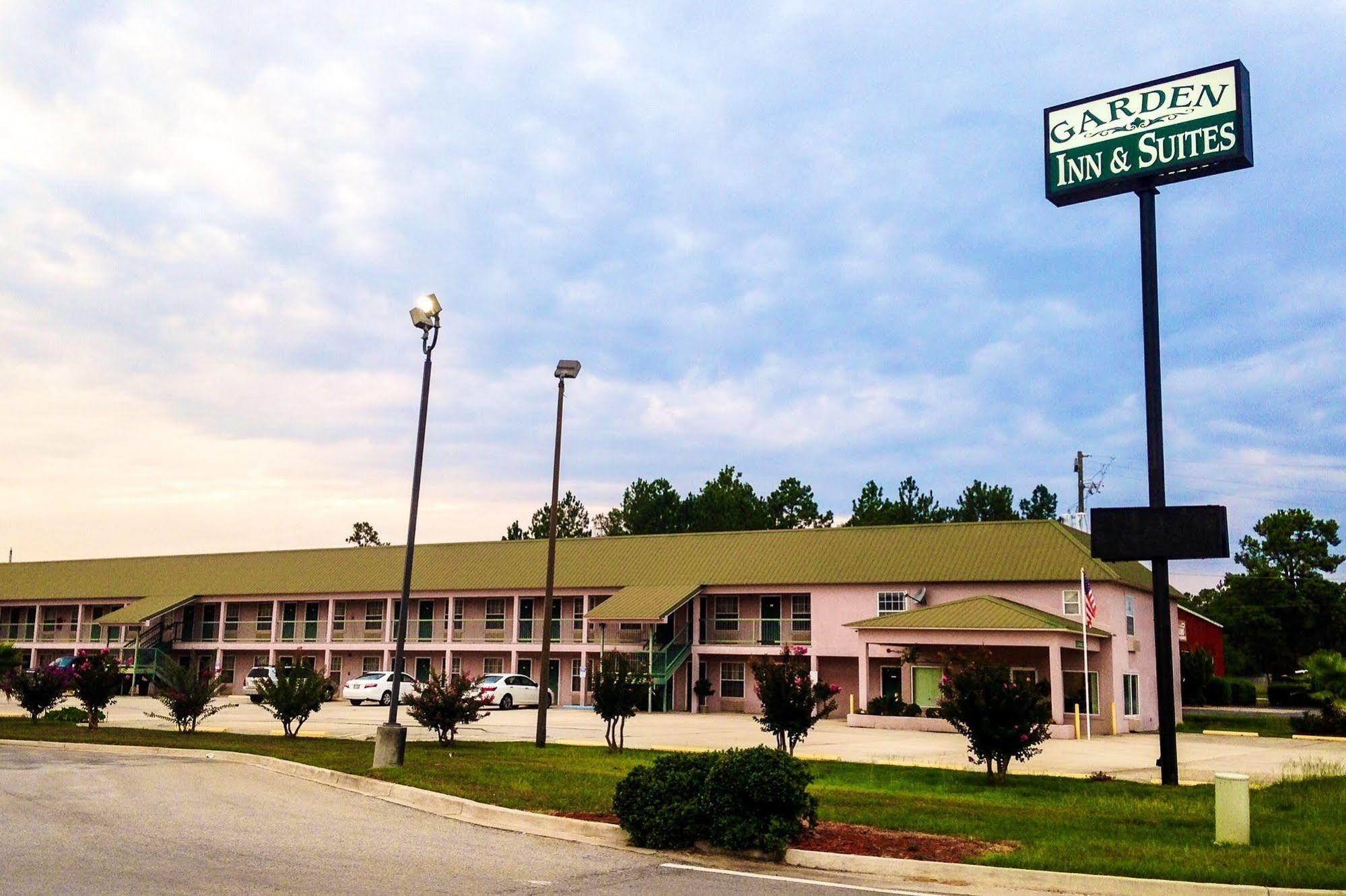 Garden Inn & Suites Metter Exteriör bild